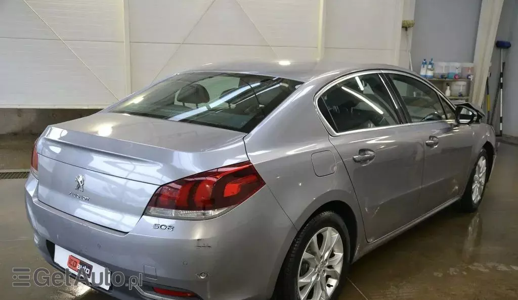 PEUGEOT 508 
