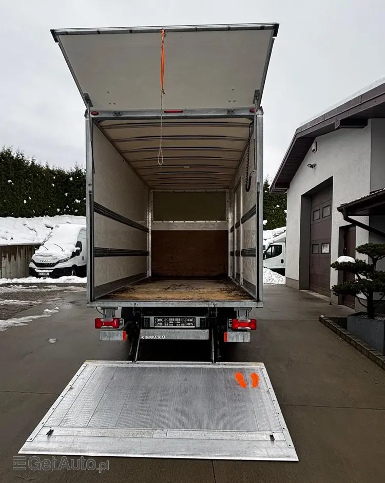 IVECO Daily 35C14 Kontener 8 Palet z windą 