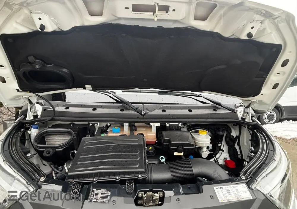IVECO Daily 35C14 Kontener 8 Palet z windą 