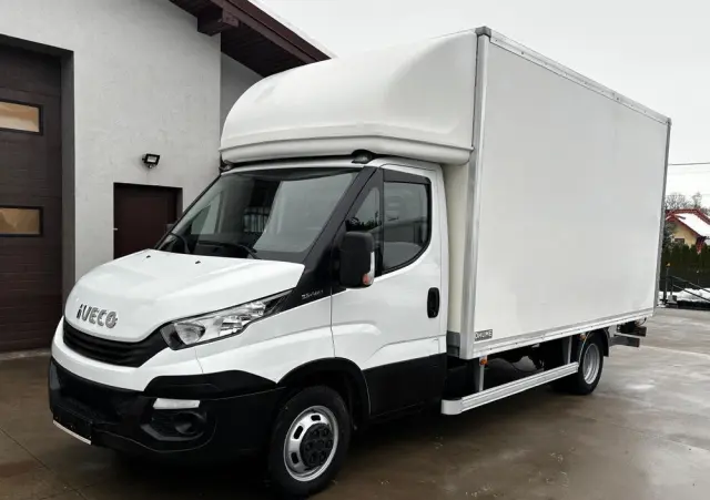 IVECO Daily 35C14 Kontener 8 Palet z windą 