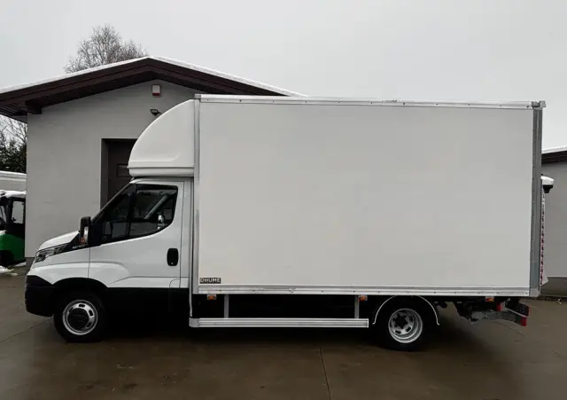 IVECO Daily 35C14 Kontener 8 Palet z windą 