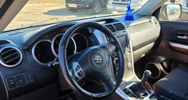 SUZUKI Grand Vitara 