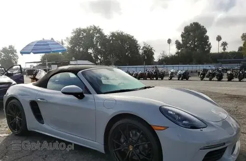 PORSCHE Boxster 