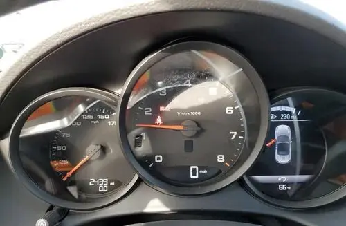 PORSCHE Boxster 