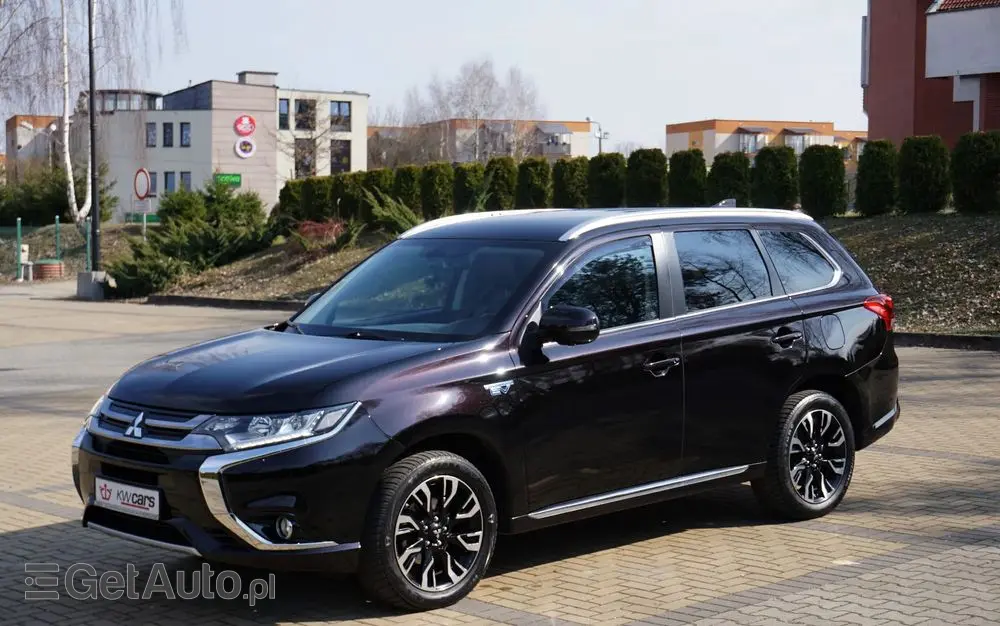 MITSUBISHI Outlander 2.0 4WD Plus