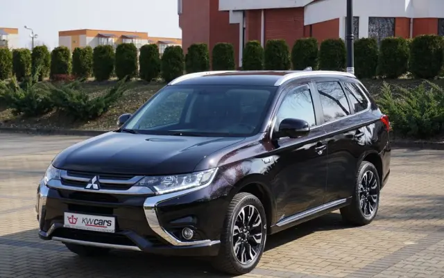 MITSUBISHI Outlander 2.0 4WD Plus