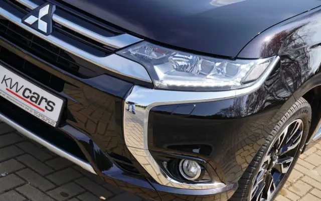 MITSUBISHI Outlander 2.0 4WD Plus