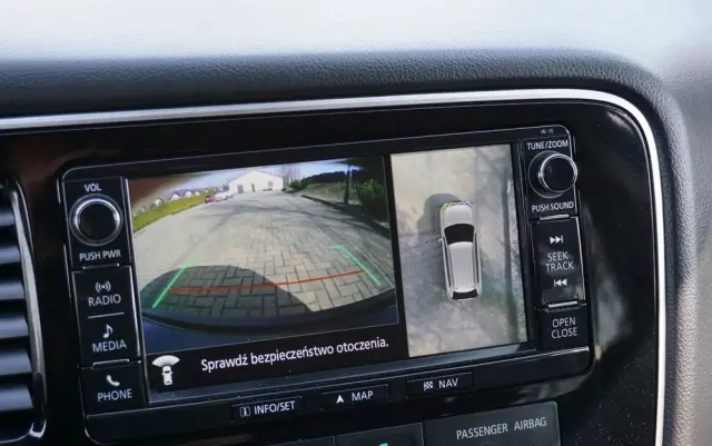 MITSUBISHI Outlander 2.0 4WD Plus