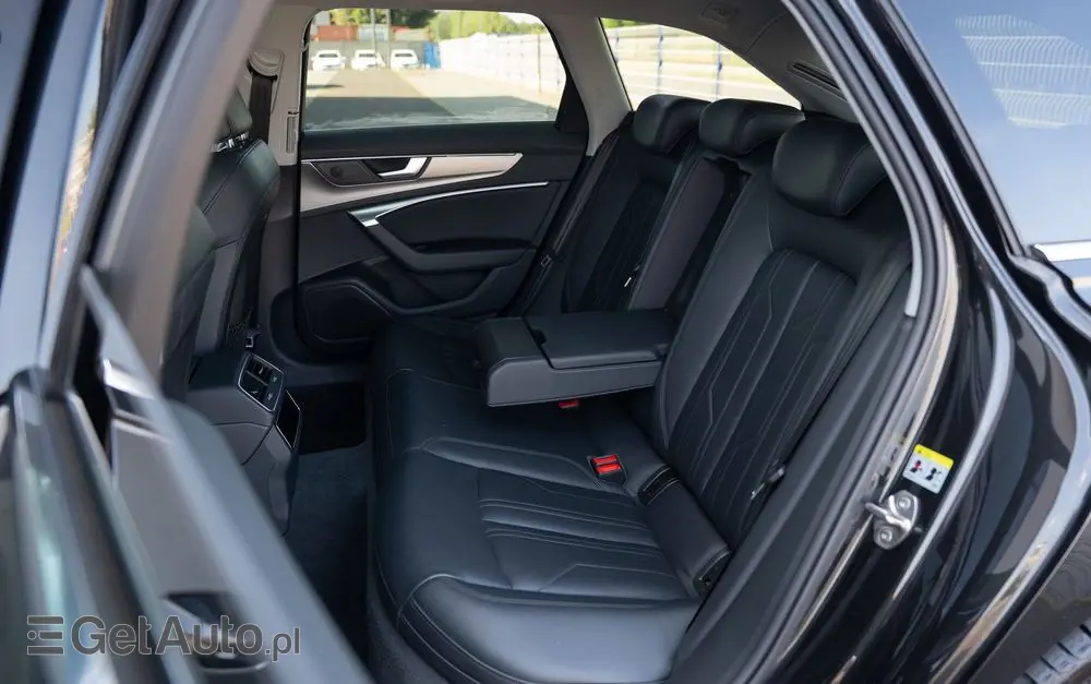 AUDI A6 Avant 40 TDI S tronic sport