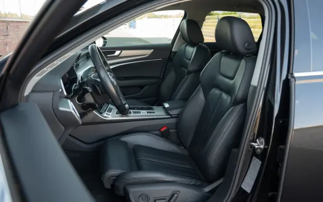 AUDI A6 Avant 40 TDI S tronic sport