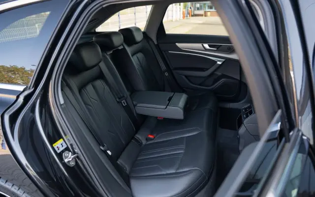 AUDI A6 Avant 40 TDI S tronic sport