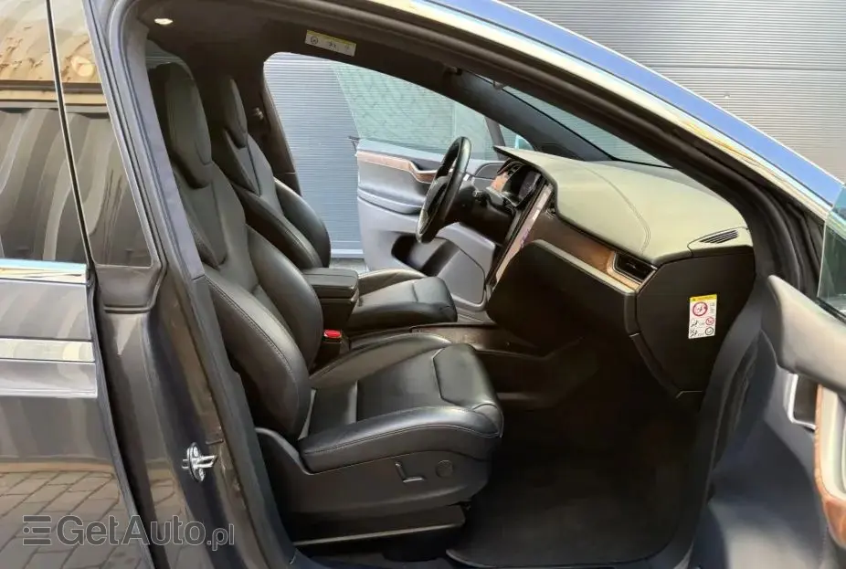 TESLA Model X 100D Allradantrieb