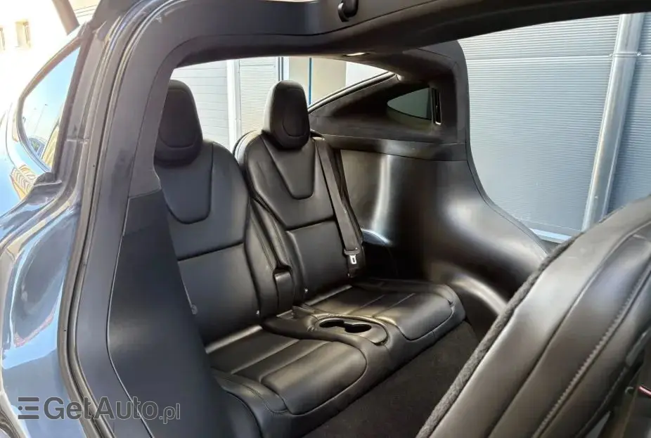 TESLA Model X 100D Allradantrieb
