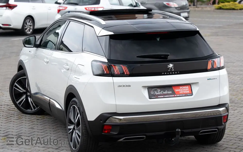 PEUGEOT 3008 