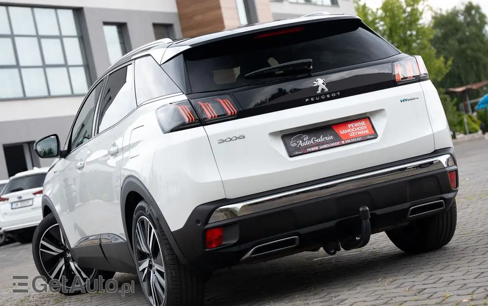 PEUGEOT 3008 