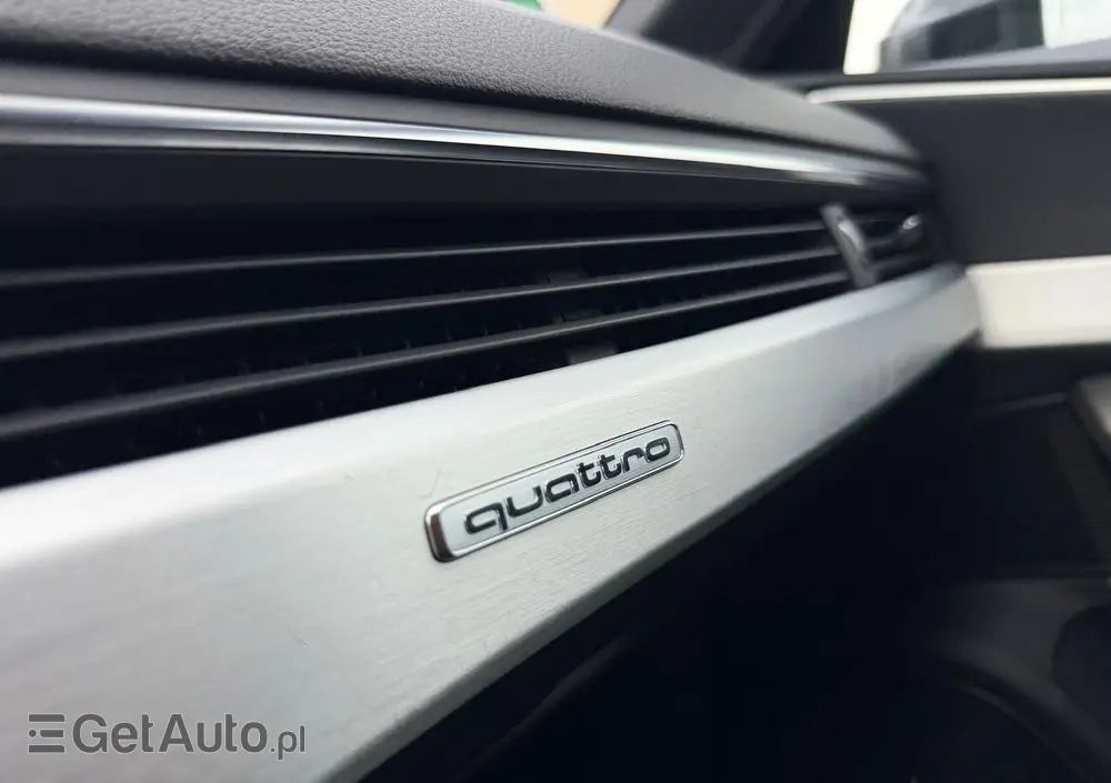 AUDI A4 Avant 2.0 TDI DPF clean diesel quattro S tronic S line Sportpaket
