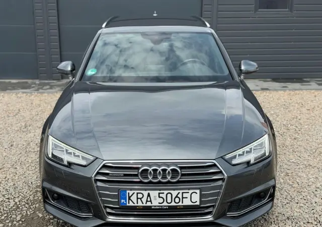 AUDI A4 Avant 2.0 TDI DPF clean diesel quattro S tronic S line Sportpaket