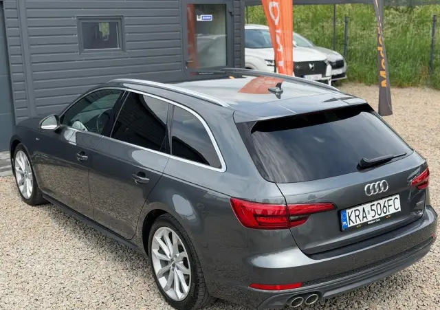 AUDI A4 Avant 2.0 TDI DPF clean diesel quattro S tronic S line Sportpaket
