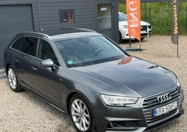 AUDI A4 Avant 2.0 TDI DPF clean diesel quattro S tronic S line Sportpaket