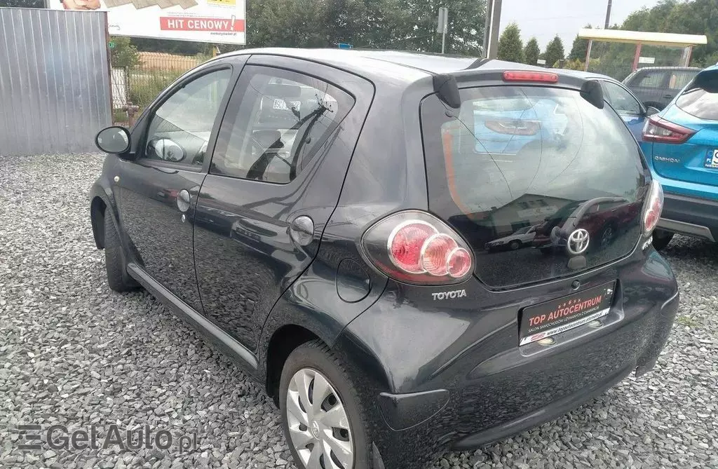 TOYOTA Aygo 