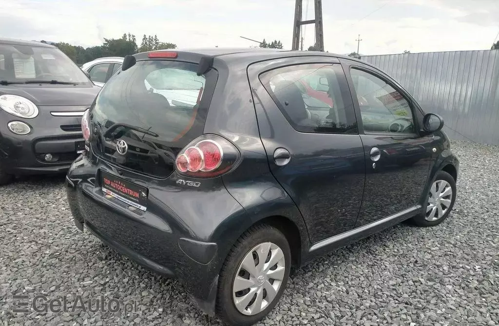 TOYOTA Aygo 
