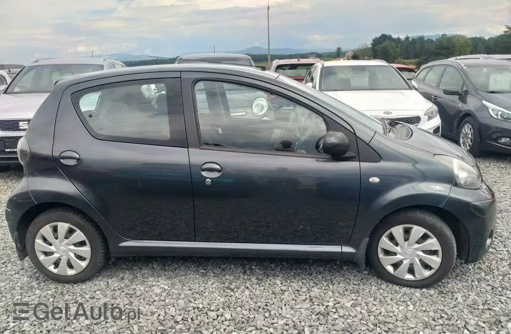 TOYOTA Aygo 
