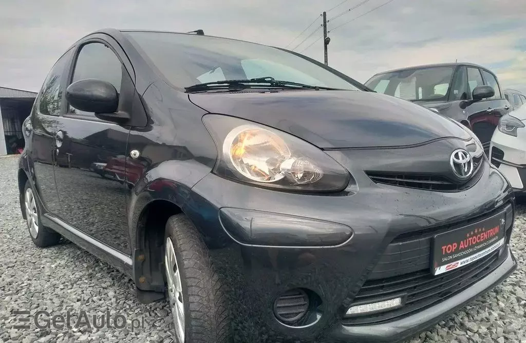 TOYOTA Aygo 
