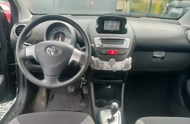 TOYOTA Aygo 