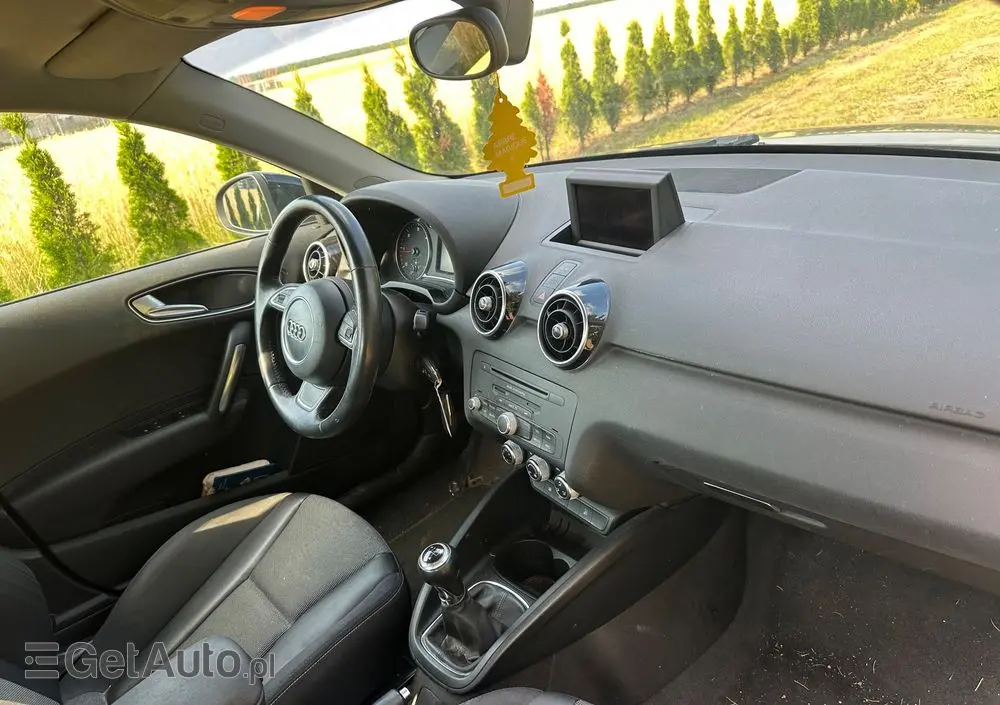 AUDI A1 Sportback 1.6 TDI Attraction
