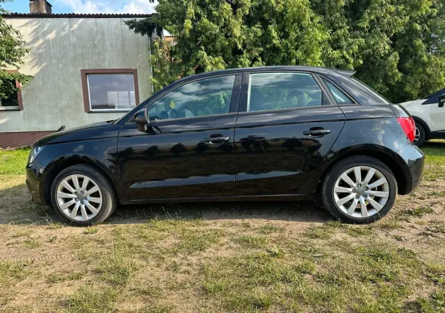 AUDI A1 Sportback 1.6 TDI Attraction