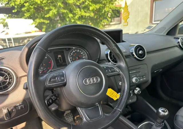 AUDI A1 Sportback 1.6 TDI Attraction