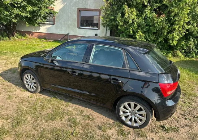 AUDI A1 Sportback 1.6 TDI Attraction