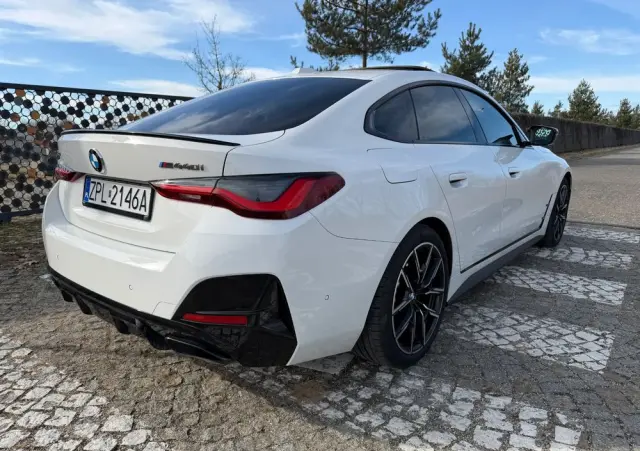 BMW Seria 4 M440i xDrive