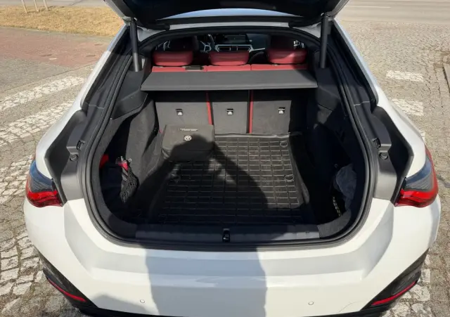 BMW Seria 4 M440i xDrive