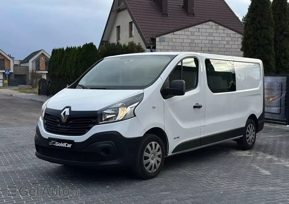 RENAULT TRAFIC 