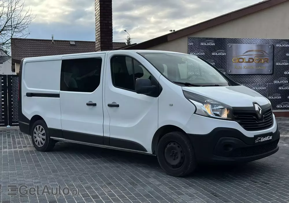 RENAULT TRAFIC 