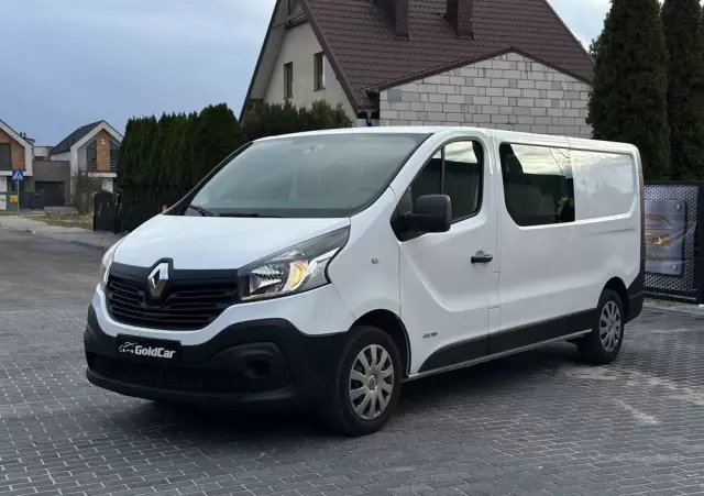 RENAULT TRAFIC 