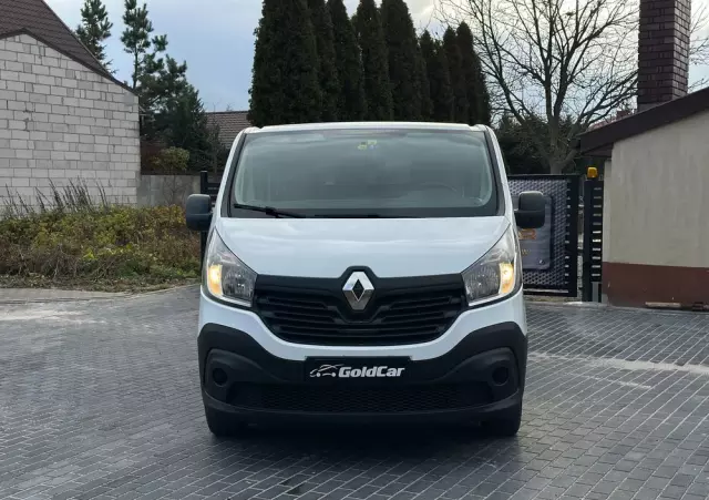 RENAULT TRAFIC 