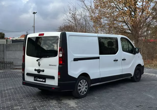 RENAULT TRAFIC 