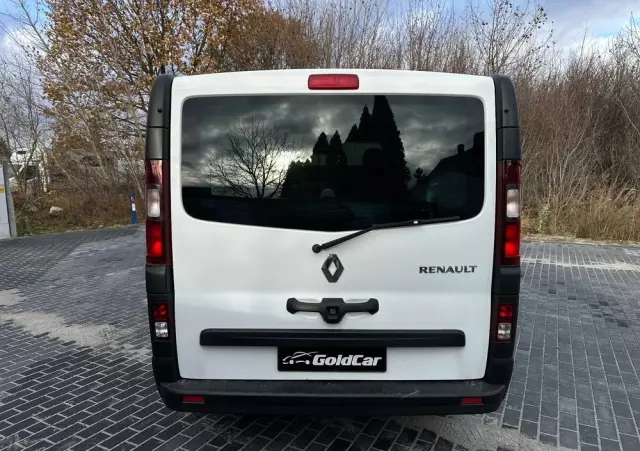 RENAULT TRAFIC 