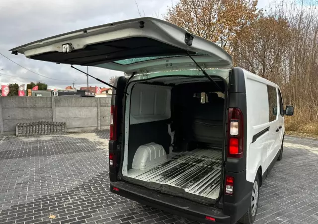 RENAULT TRAFIC 