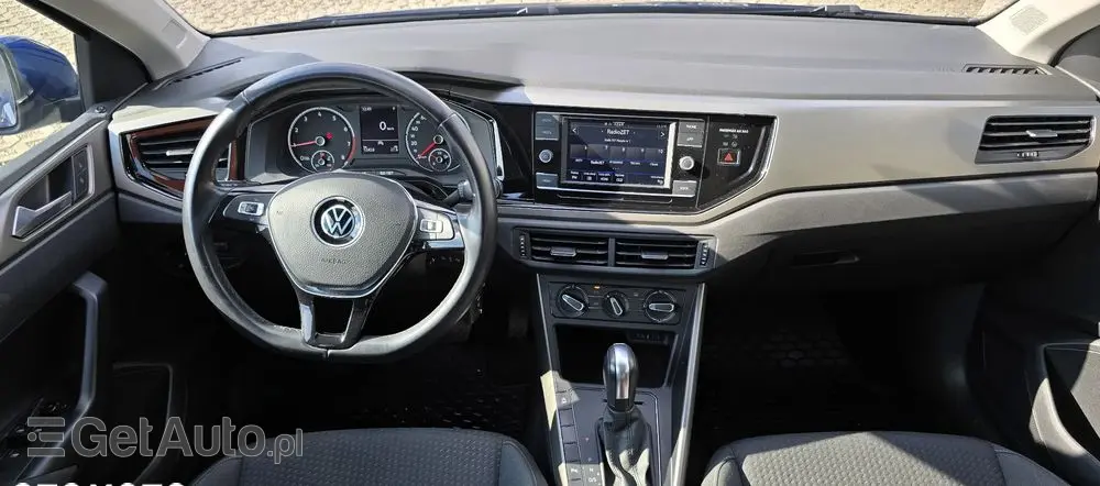 VOLKSWAGEN Polo 1.0 TSI Life DSG