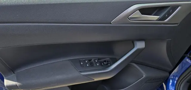 VOLKSWAGEN Polo 1.0 TSI Life DSG