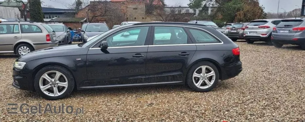 AUDI A4 