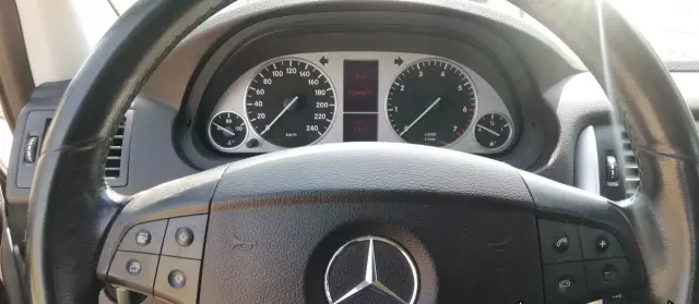 MERCEDES-BENZ Klasa B 