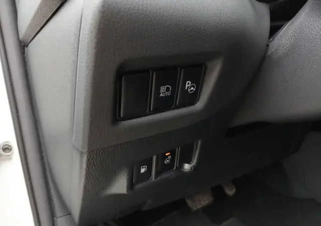 TOYOTA C-HR 2.0 Hybrid Selection