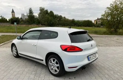 VOLKSWAGEN Scirocco 