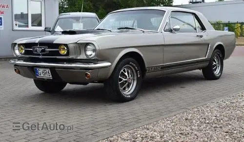 FORD Mustang 