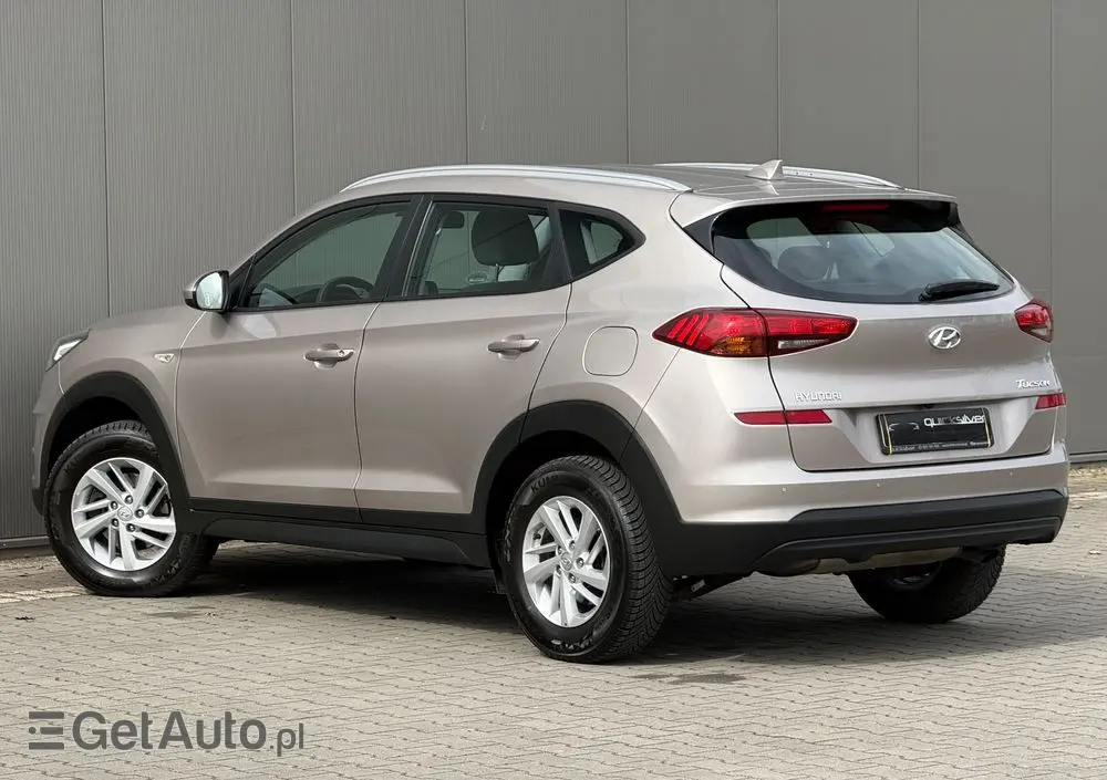 HYUNDAI Tucson 