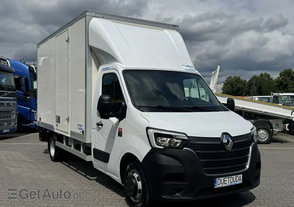 RENAULT Master 